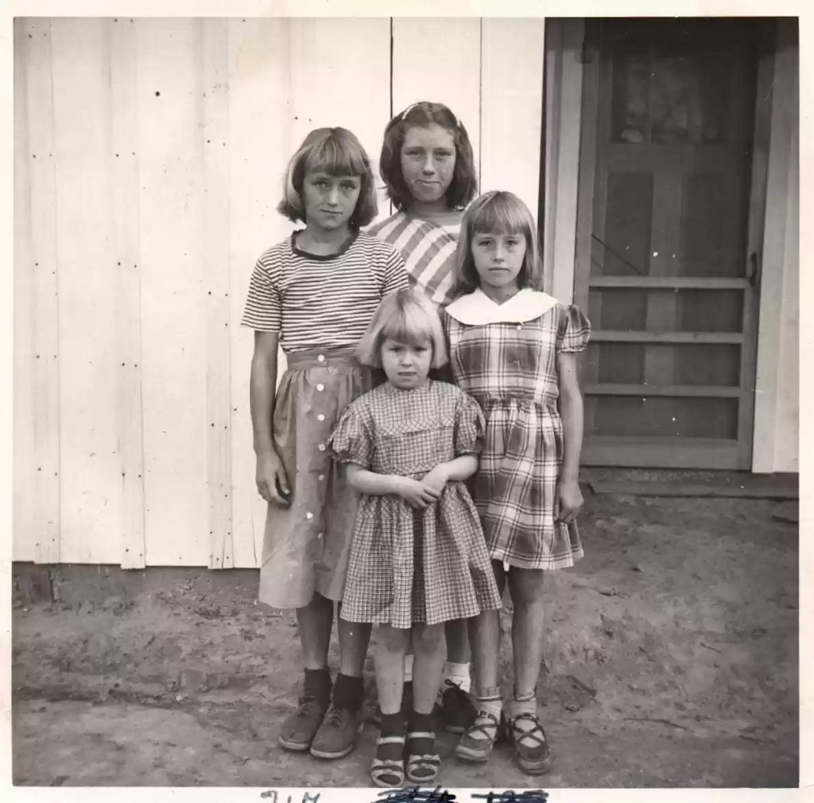 217 - family of girls
